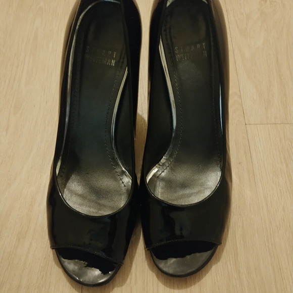 STUART WEITZMAN Black Solid Patent Leather Pumps - Picture 2 of 8